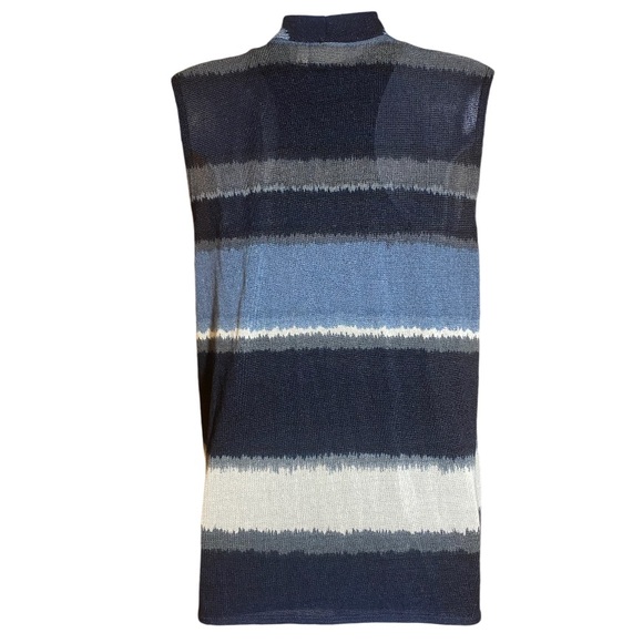 Chico’s Traveler Collection Watercolor Horizon Vest Size 2 - Picture 2 of 6